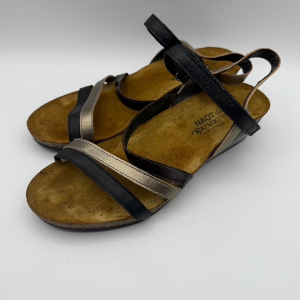 Naot Hero Leather Sandals Black Gold Ankle Strap Comfort Shoes Sz EU 39 US 8-8.5